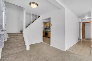 341 Middle Rd, Hazlet Township, NJ 07730 - Photo 7