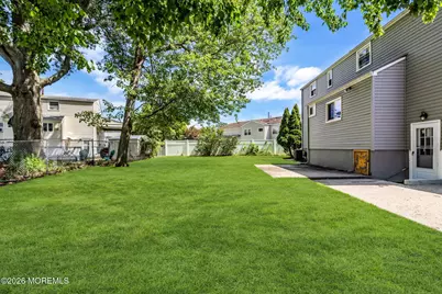 341 Middle Road, Hazlet Township, NJ 07730 - Photo 27