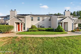 398 Hampton Pl, Morganville, NJ 07751 - Photo 1