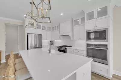 1516 Melrose Boulevard, Manalapan Township, NJ 07726 - Photo 9