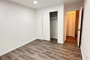1 Amherst Ct, Freehold, NJ 07728 - Photo 25