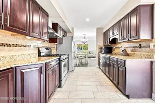177 Nantucket Pl, Morganville, NJ 07751 - Photo 11