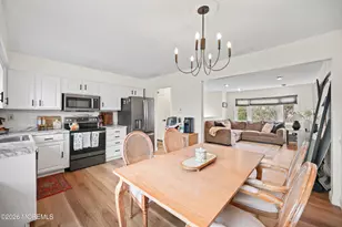 11 Grove St, Middletown, NJ 07748 - Photo 7