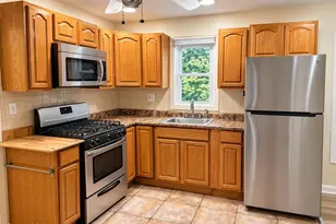 140 7th St, Hazlet Township, NJ 07734 - Photo 5