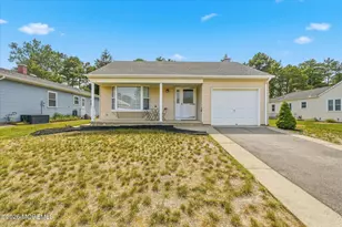 196 Pulaski Blvd, Toms River Township, NJ 08757 - Photo 3