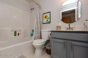 25 Sun Hollow Rd, Howell Township, NJ 07731 - Photo 23