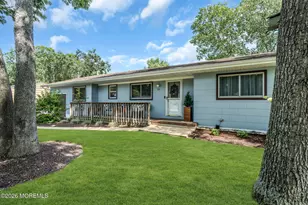 561 Oakhollow Ln, Lanoka Harbor, NJ 08734 - Photo 1
