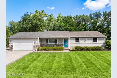 443 W Lake Avenue, Oakhurst, NJ 07755 - Photo 5