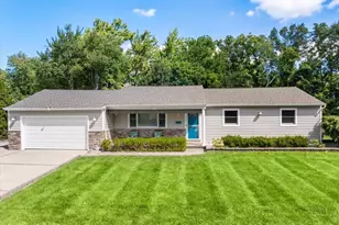 443 W Lake Ave, Oakhurst, NJ 07755 - Photo 5
