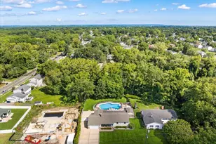 443 W Lake Ave, Oakhurst, NJ 07755 - Photo 39