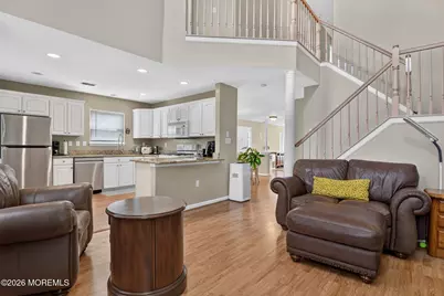 12 Berkshire Court, Manalapan Township, NJ 07726 - Photo 13