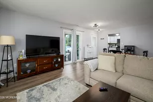 249 Tulip Ln, Freehold, NJ 07728 - Photo 15