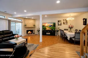 22 Borelle Square, Sayreville, NJ 08859 - Photo 3
