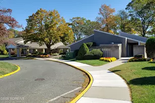 20 Lexington Ct, Red Bank, NJ 07701 - Photo 27