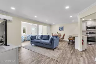 20 Lexington Ct, Red Bank, NJ 07701 - Photo 7
