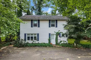 390 Church St, Belford, NJ 07718 - Photo 51