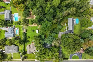 390 Church St, Belford, NJ 07718 - Photo 47