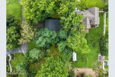 390 Church Street, Belford, NJ 07718 - Photo 41