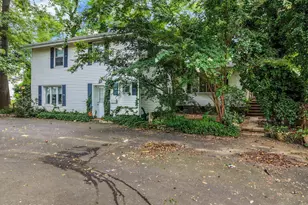 390 Church St, Belford, NJ 07718 - Photo 7