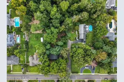 390 Church Street, Belford, NJ 07718 - Photo 15