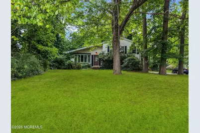 390 Church Street, Belford, NJ 07718 - Photo 37