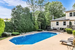 12 Dartmoor Dr, Manalapan Township, NJ 07726 - Photo 39