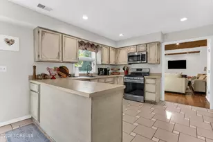 12 Dartmoor Dr, Manalapan Township, NJ 07726 - Photo 13