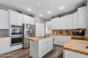 31 Timberline Rd, Bayville, NJ 08721 - Photo 9