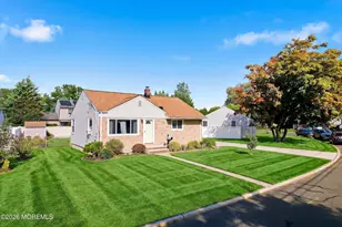6 Burnham Rd, East Brunswick Township, NJ 08816 - Photo 25