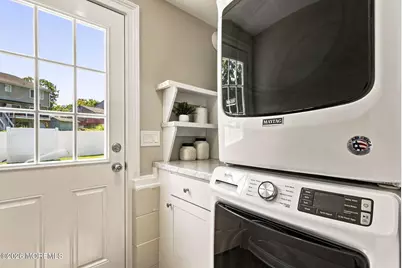 224 Pittenger Place, Neptune Township, NJ 07753 - Photo 15