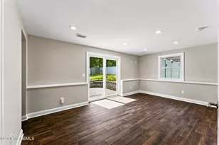 224 Pittenger Pl, Neptune Township, NJ 07753 - Photo 11
