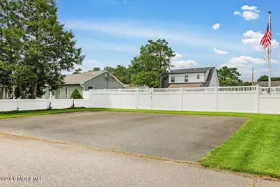 1633 2nd Avenue, Toms River Township, NJ 08757 - Photo 39