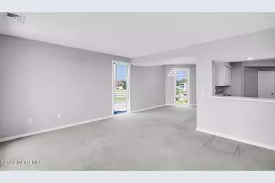 477 Ocean Avenue N #H1, Long Branch, NJ 07740 - Photo 11