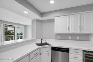 477 Ocean Ave N, Long Branch, NJ 07740 - Photo 17
