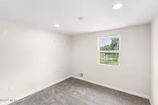 79 Main St, Englishtown, NJ 07726 - Photo 25