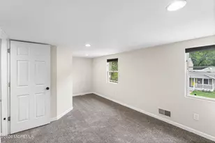 79 Main St, Englishtown, NJ 07726 - Photo 27
