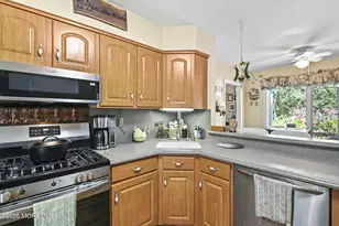 52 Diamond Ln, Howell Township, NJ 07731 - Photo 11