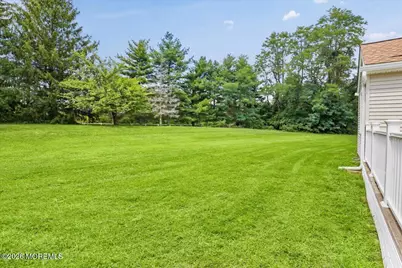 117 Lowens Strasse #A, Freehold, NJ 07728 - Photo 23