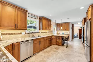1 Cherry Hill Rd, Holmdel, NJ 07733 - Photo 21