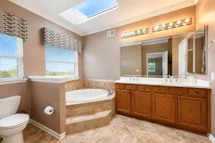 111 Fontaine Ct, Monroe Township, NJ 08831 - Photo 37
