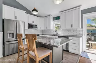 22 Roberts Dr, Neptune Township, NJ 07753 - Photo 9