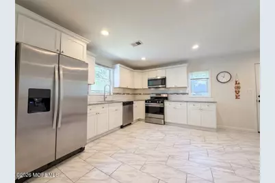 1047 Jaques Avenue, Rahway, NJ 07065 - Photo 9
