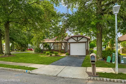3 Hampton Drive, Marlboro Township, NJ 07746 - Photo 5