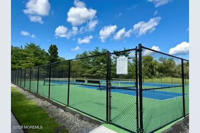 51 Farnworth Close, Freehold, NJ 07728 - Photo 5