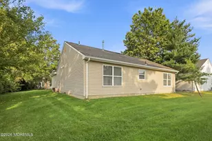 51 Farnworth Close, Freehold, NJ 07728 - Photo 3
