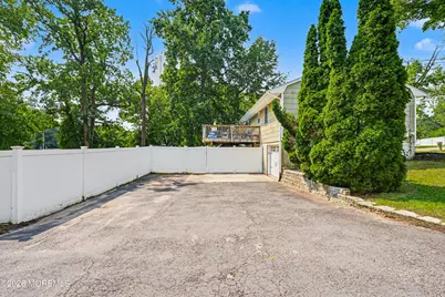 54 Middlesex Road, Matawan, NJ 07747 - Photo 11
