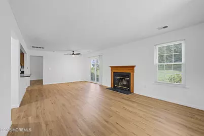 15 Nashville Court, Tinton Falls, NJ 07712 - Photo 5