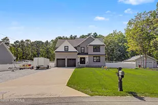 562 Egenolf Ave, Berkeley, NJ 08721 - Photo 3