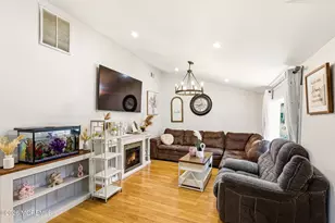 308 Tiller Ave, Beachwood, NJ 08722 - Photo 5