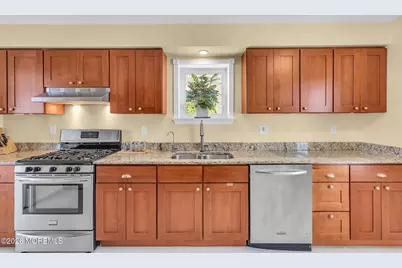655 Front Street, Union Beach, NJ 07735 - Photo 23